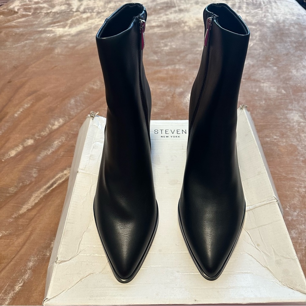 Steven by Steve Madden Tocca Vegan Leather Boots *NWT*